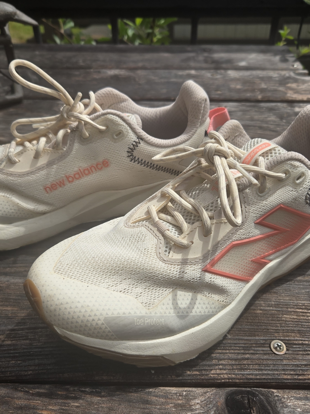 New Balance Women’s Sneakers with Coral Accents Size 8.5